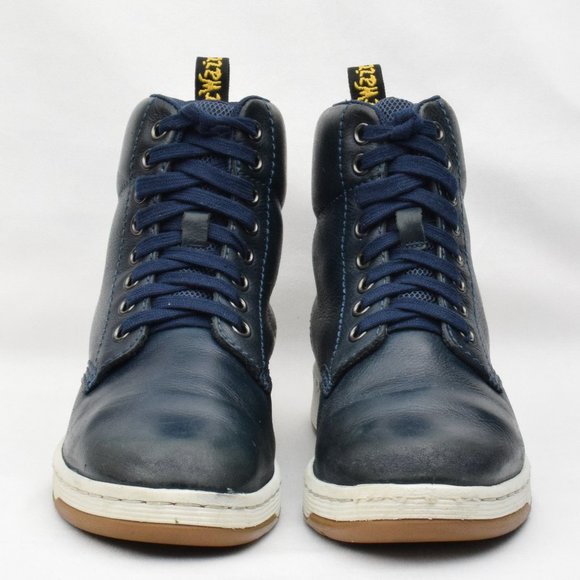 Dr. Martens \